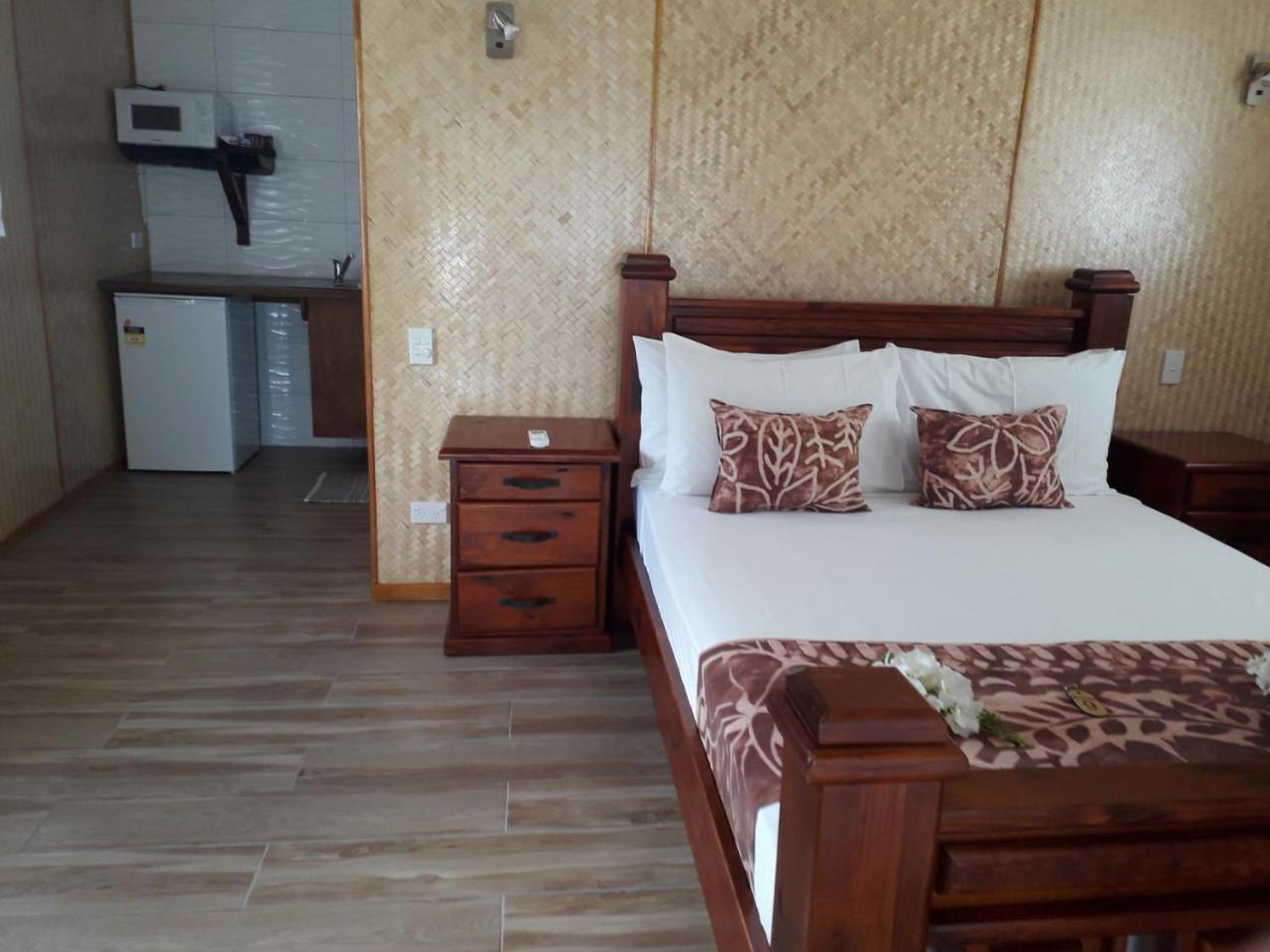 Rino'S Motel Arutanga Luaran gambar